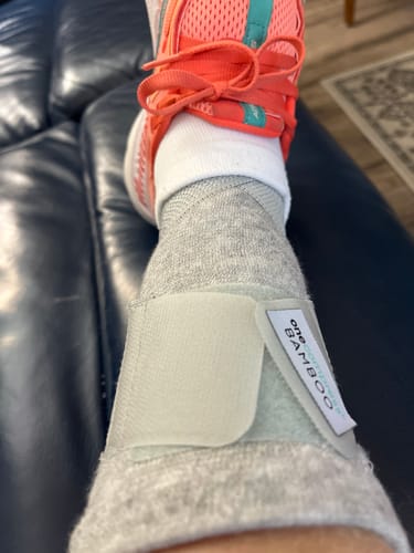 Customer photo review of Premium Bamboo Ankle Support