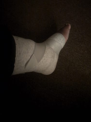 Customer photo review of Premium Bamboo Ankle Support