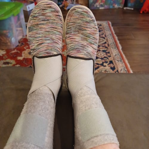 Customer photo review of Premium Bamboo Ankle Support